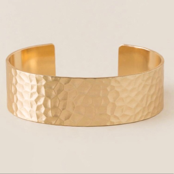 Francesca's Collections Jewelry - ATHENA HAMMERED CUFF